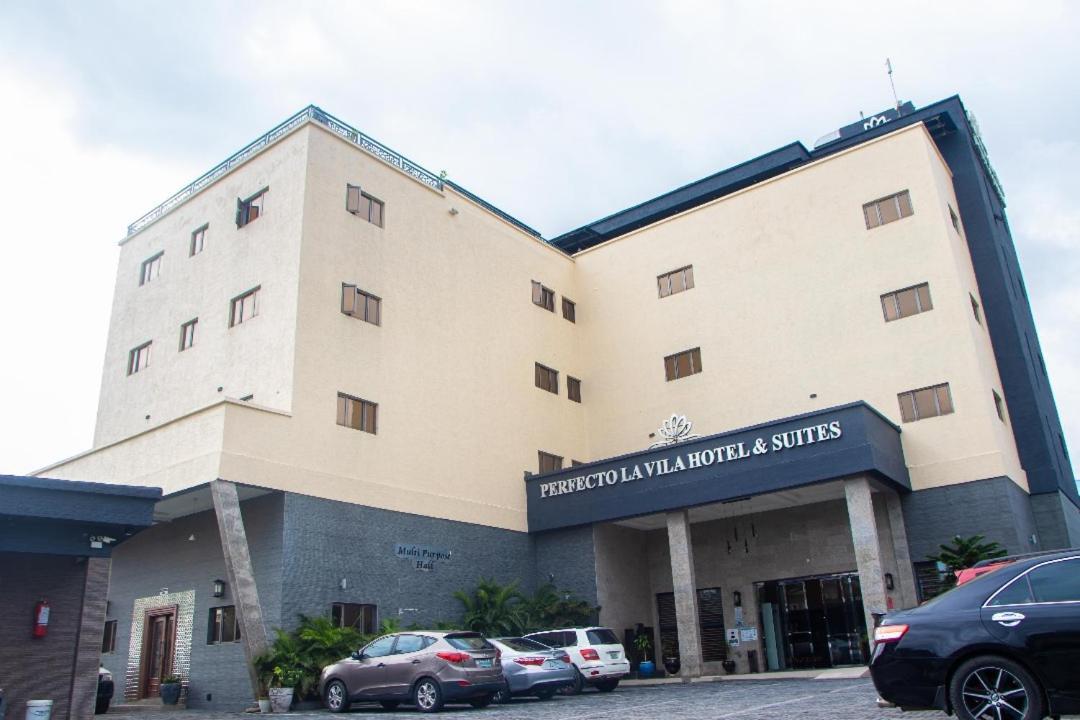 Perfecto La Villa Hotel And Suites Lagos Exteriér fotografie